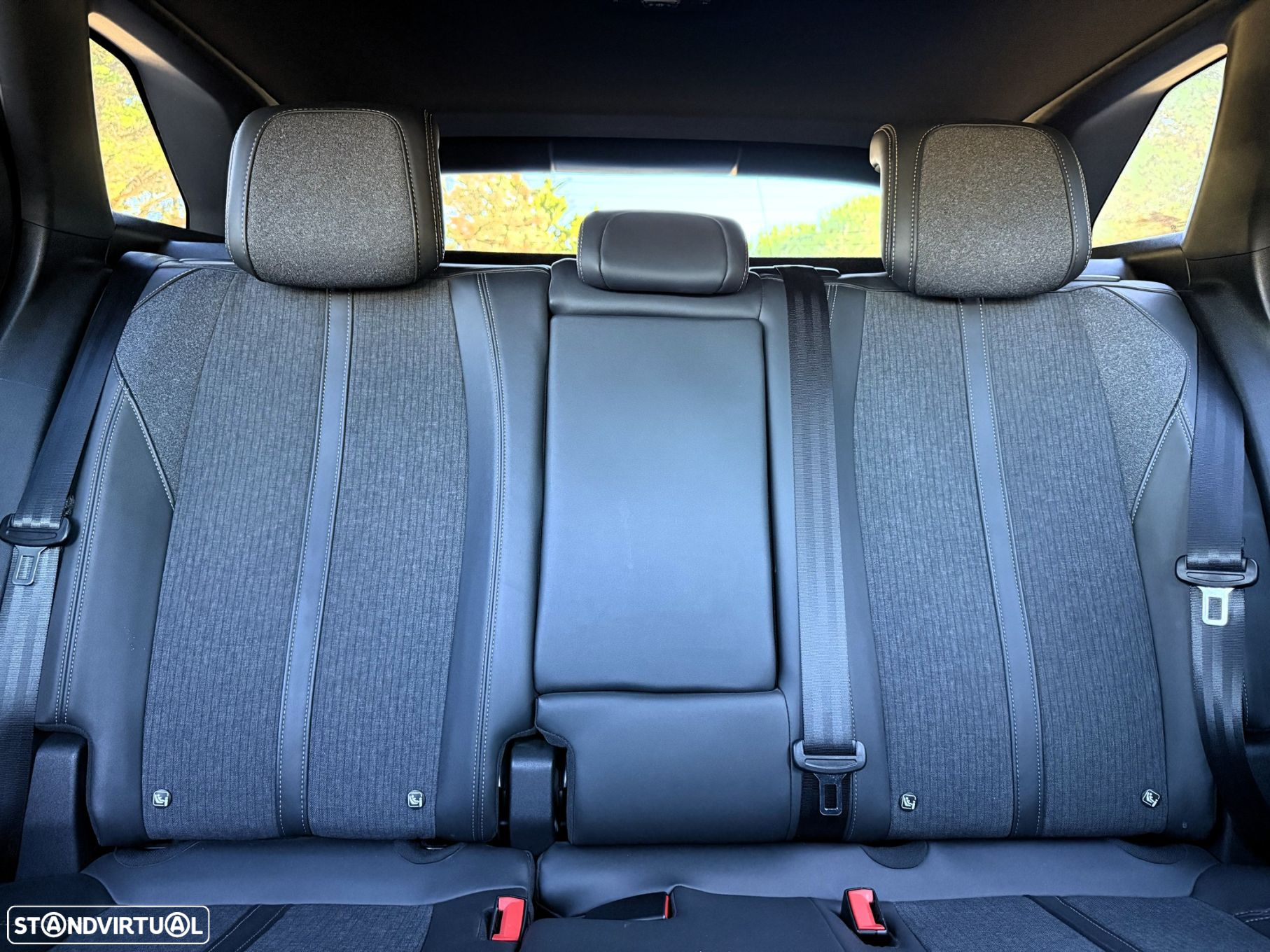 Peugeot 3008 1.2 PureTech GT Line EAT8 - 26