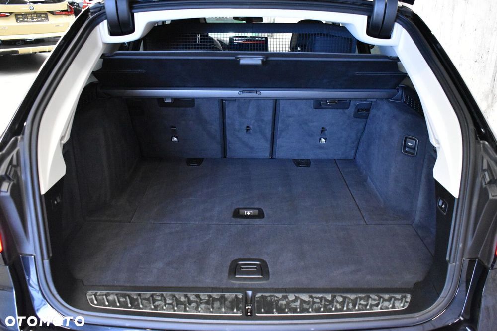 BMW Seria 5 - 23