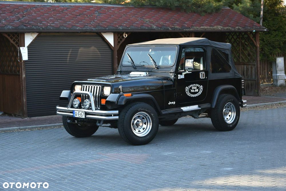 Jeep Wrangler - 3