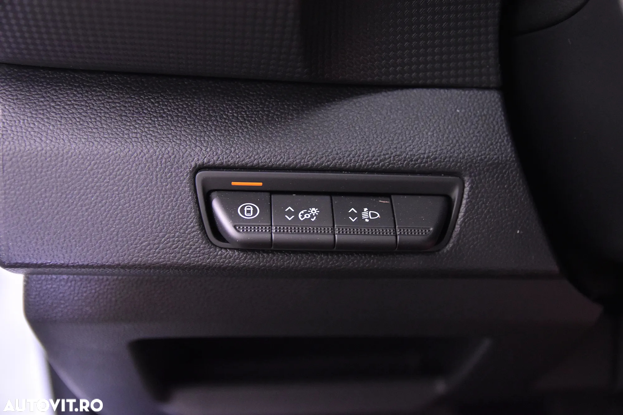 Renault Trafic - 16