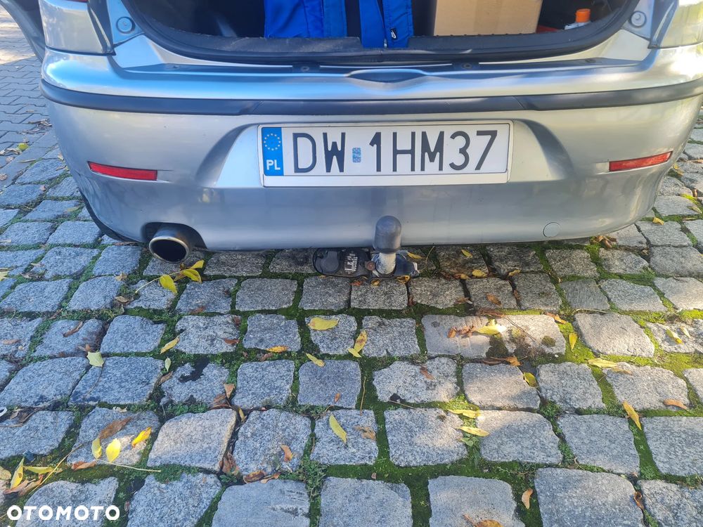 Alfa Romeo 147 - 23