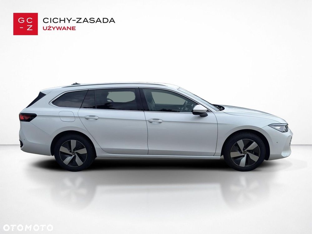 Volkswagen Passat - 6