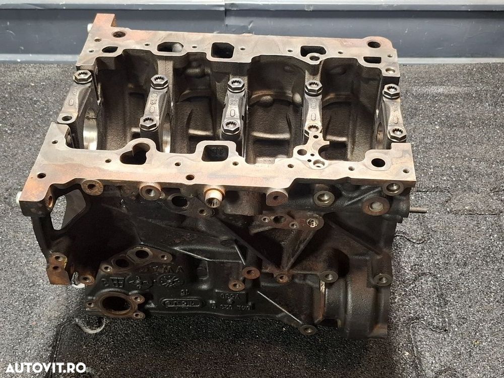 Bloc motor gol VOLKSWAGEN CADDY IV Estate SAB, SAJ 2015 - >2.0 TDI CUUD, DFSD 04L023C - 4