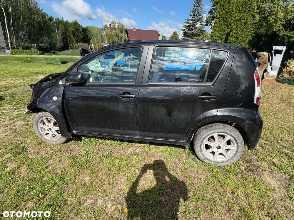 Daihatsu Sirion 1.3 - 3