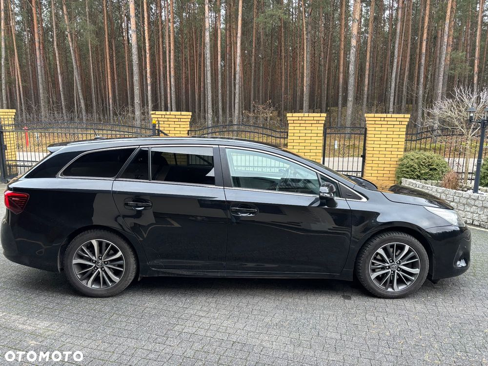 Toyota Avensis 2.0 D-4D Prestige - 7