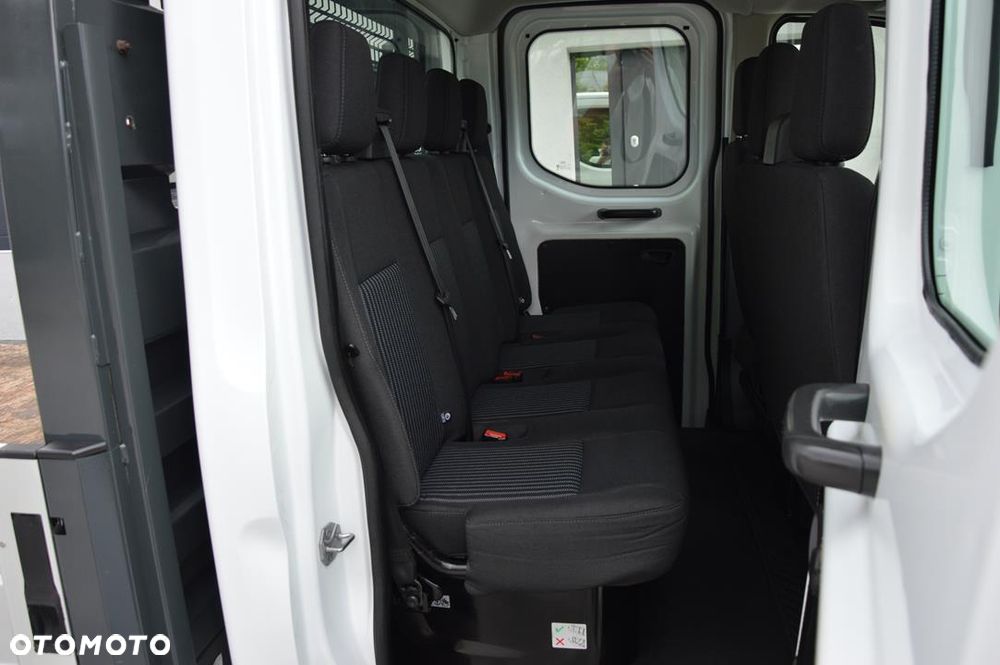 Ford Transit - 25