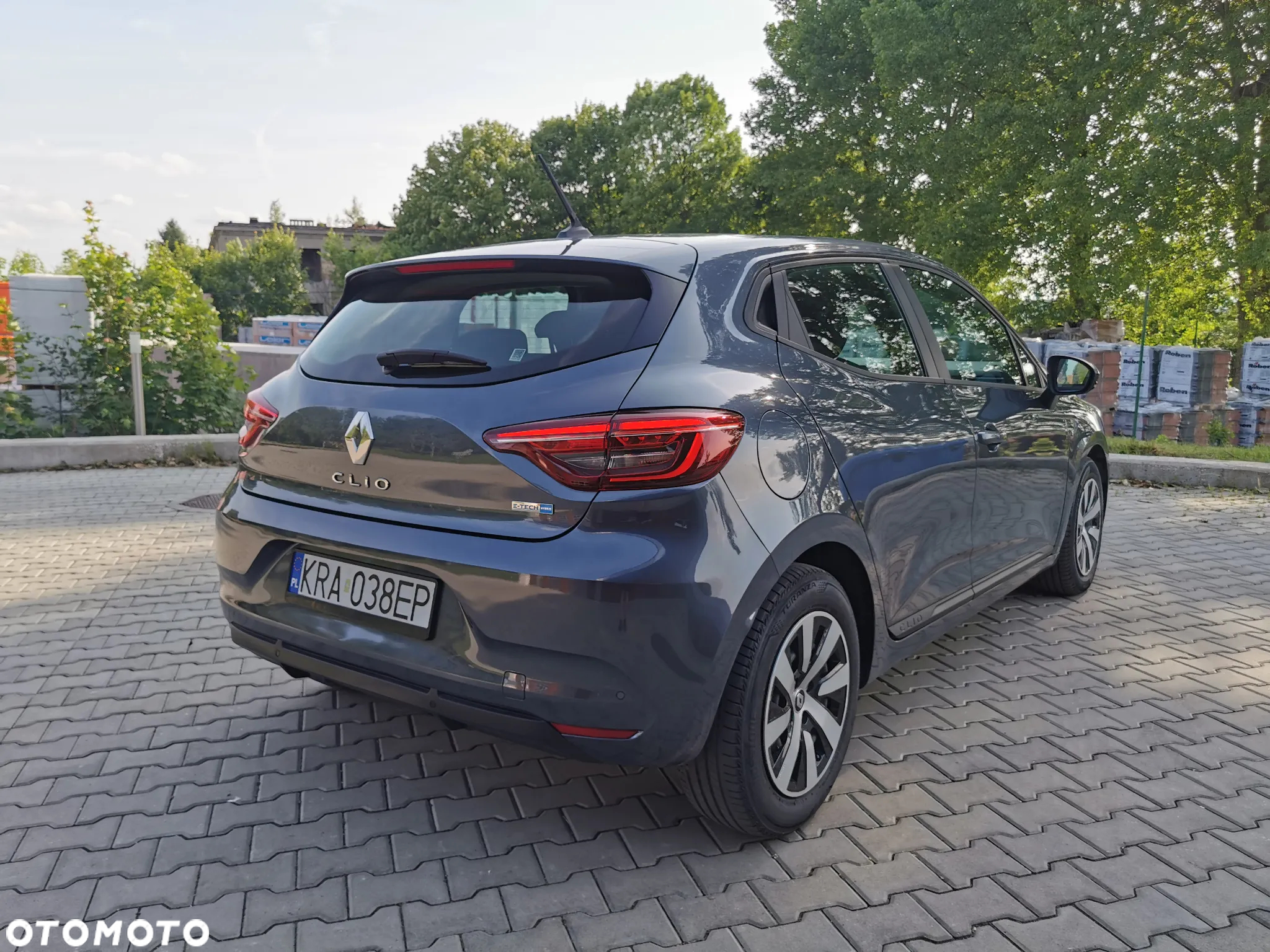 Renault Clio E-TECH Full Hybrid 145 E-TECH engineered - 12