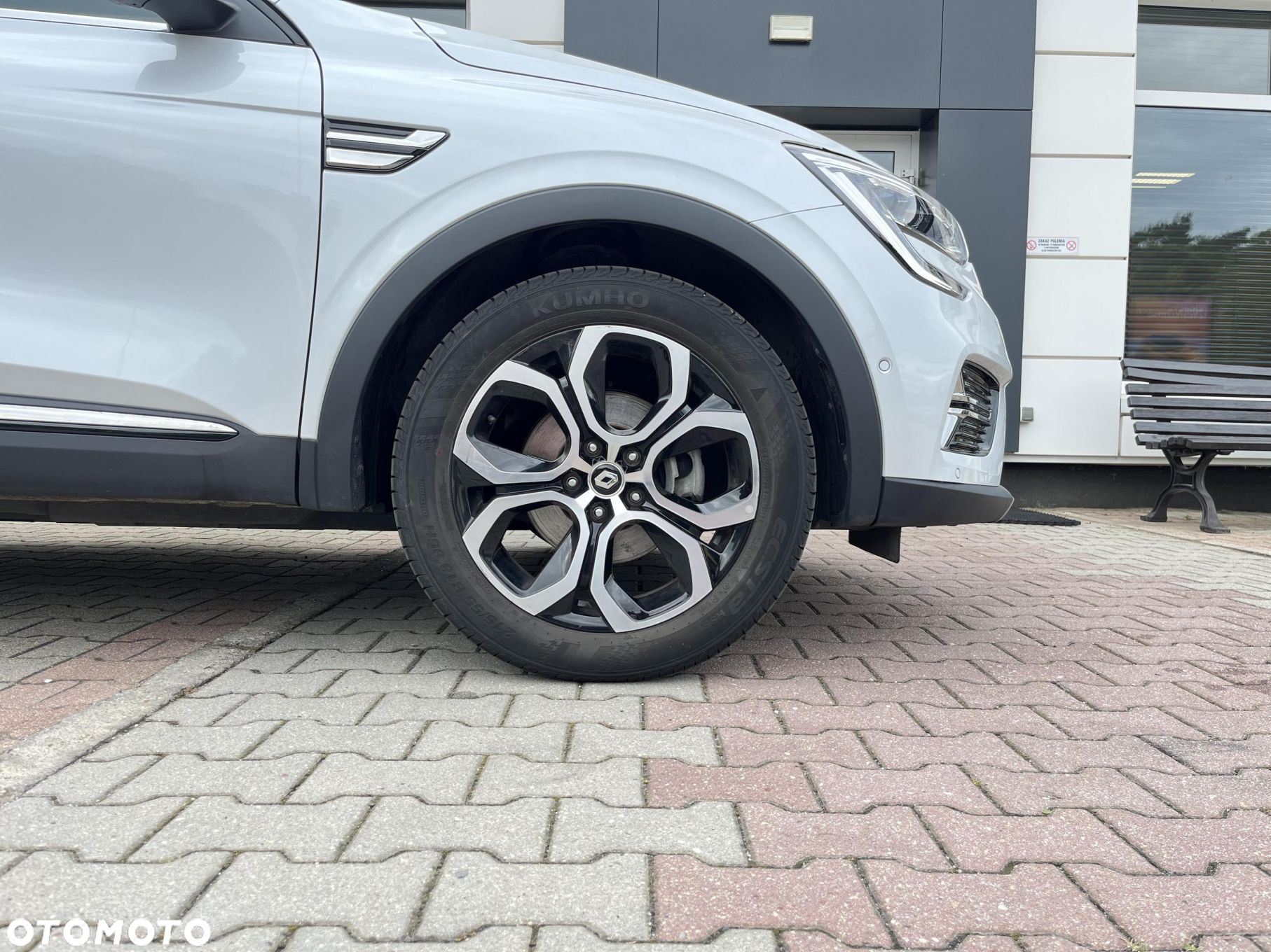 Renault Arkana 1.6 E-TECH Techno MMT - 18