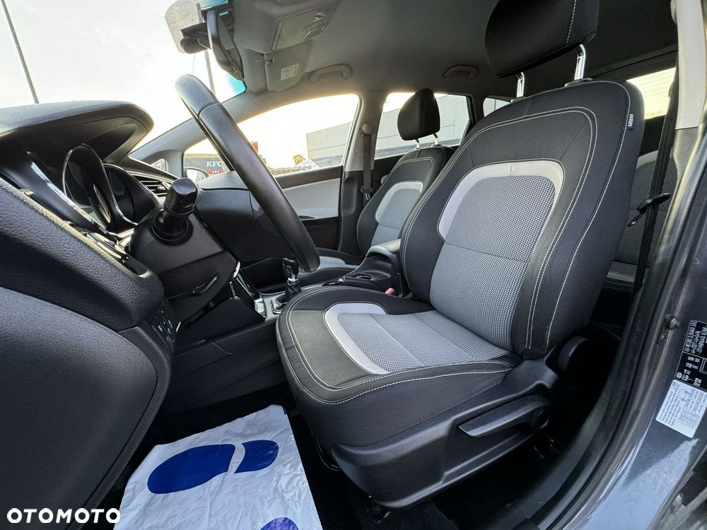 Kia Ceed 1.6 CRDi 136 ISG Platinum Edition - 19