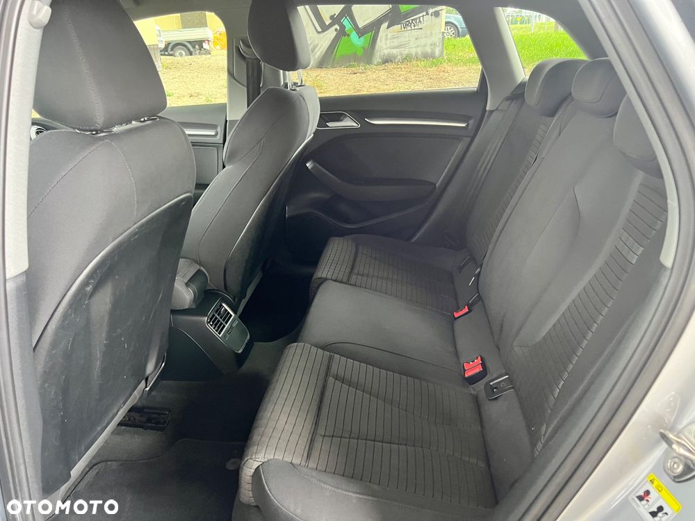 Audi A3 Sportback 1.4 TFSI cylinder on demand S tronic S line Sportpaket - 12