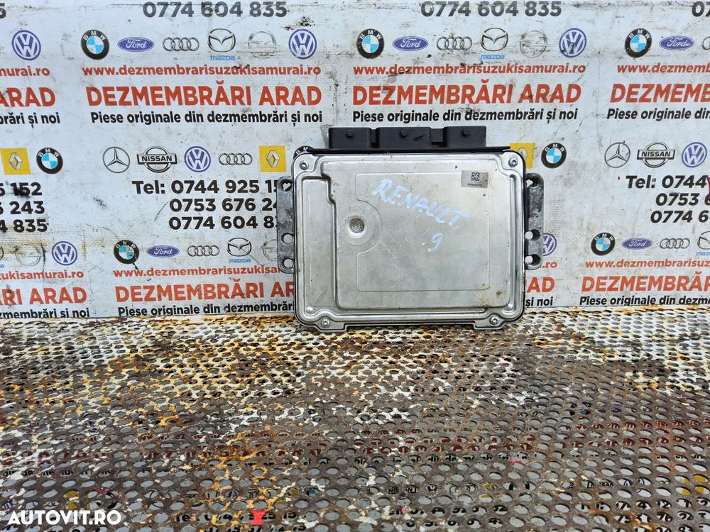 Calculator motor Renault Laguna 1.9 ecu cod 8200527713 - 2