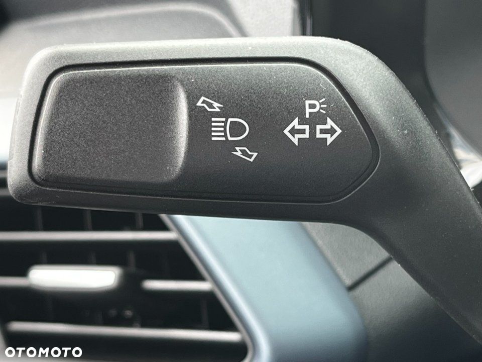Ford Tourneo Courier - 16