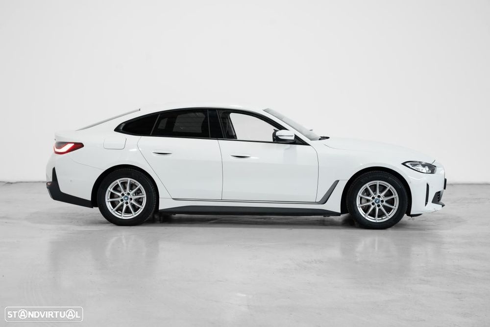 BMW i4 eDrive40 — fotografia 2