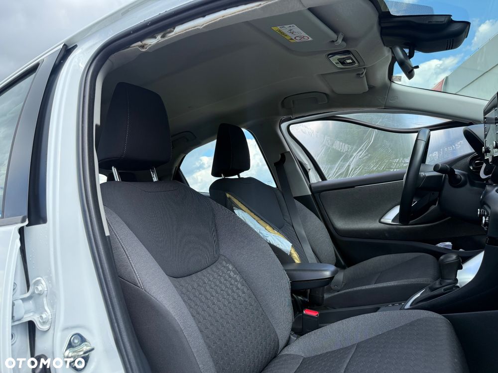 Toyota Yaris - 24