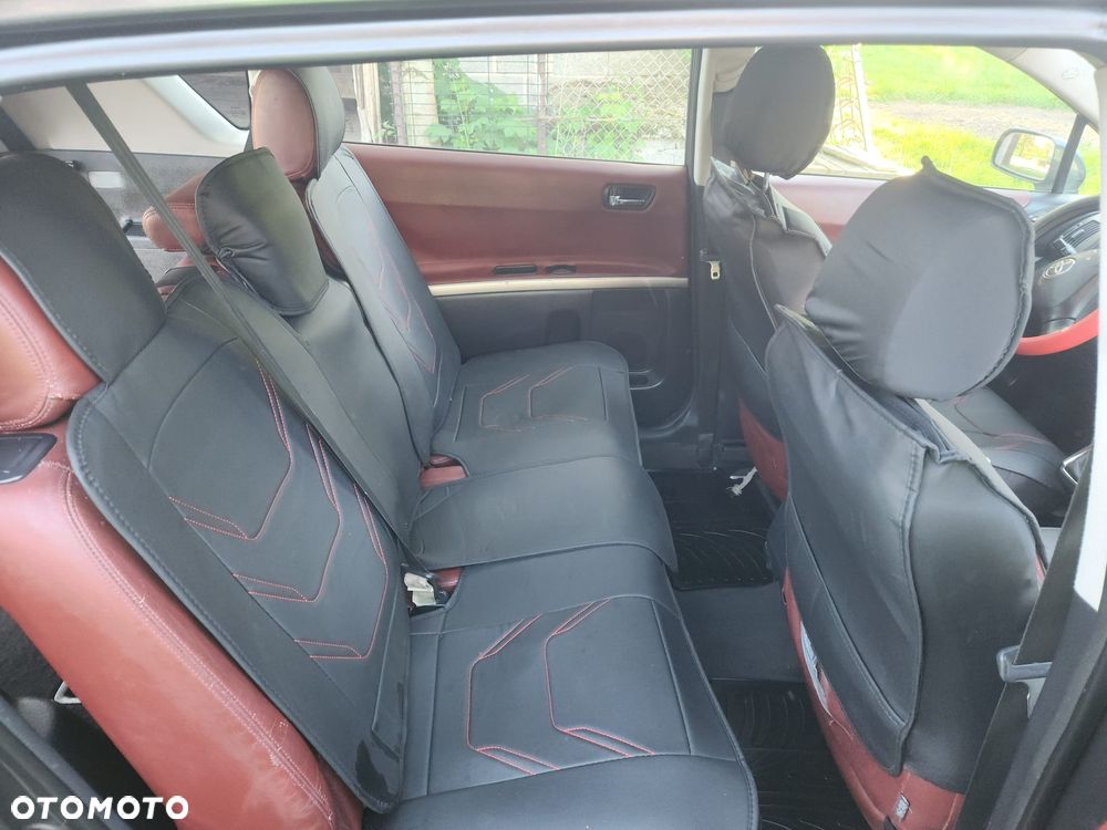Toyota Verso - 2