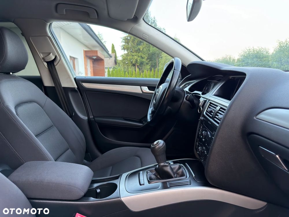 Audi A4 Avant 1.8 TFSI Ambiente - 36
