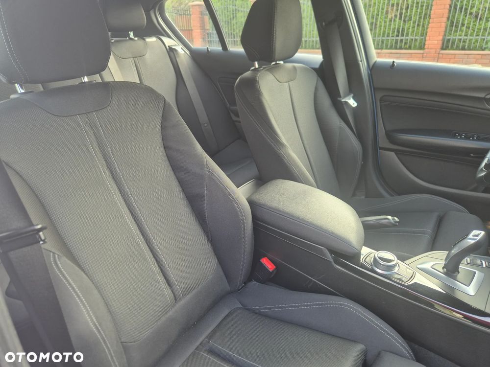BMW Seria 1 118i GPF Sport Line - 17