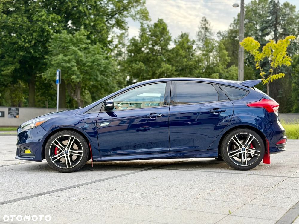 Ford Focus 2.0 EcoBoost ST - 7
