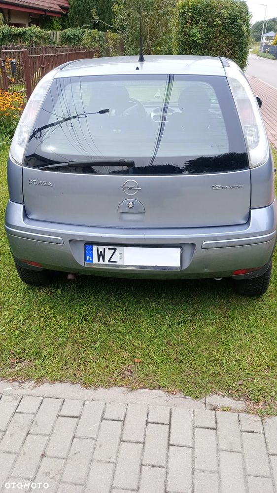 Opel Corsa 1.2 16V Cosmo - 4