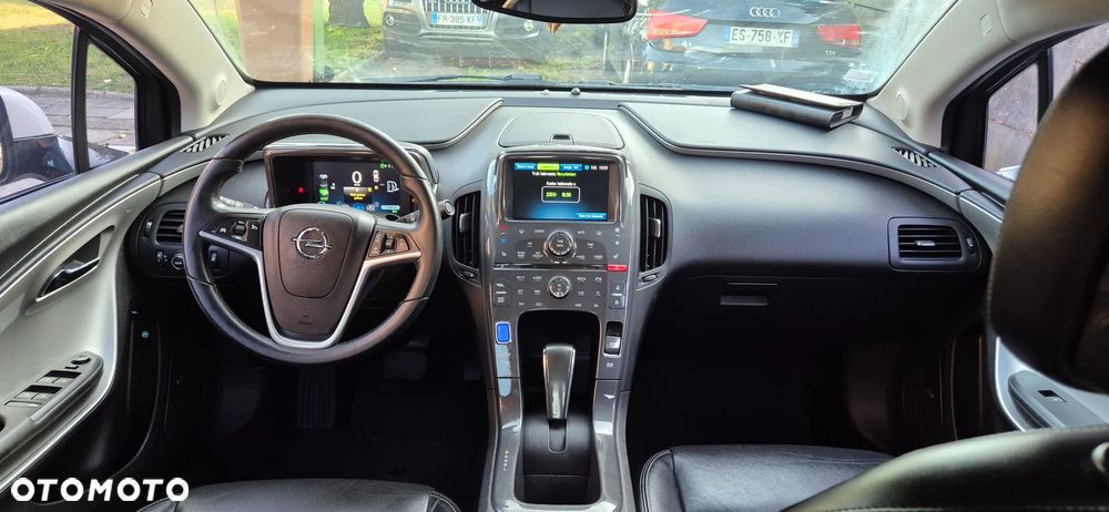 Opel Ampera - 19