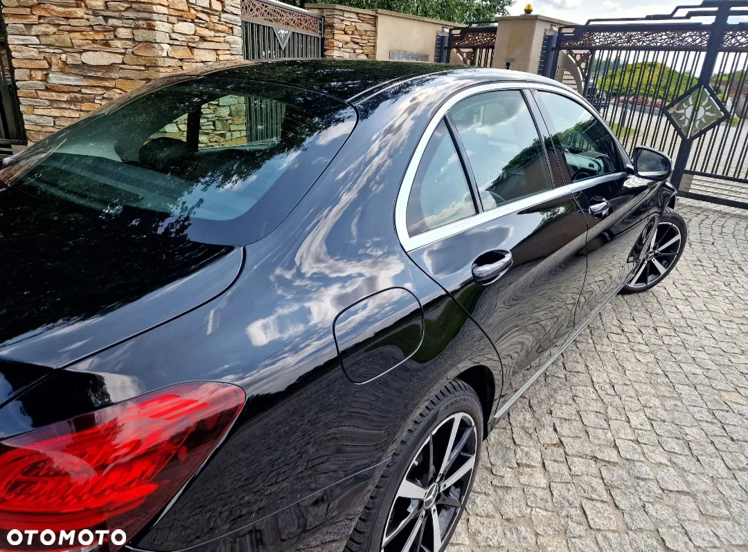 Mercedes-Benz Klasa C 180 9G-TRONIC - 15