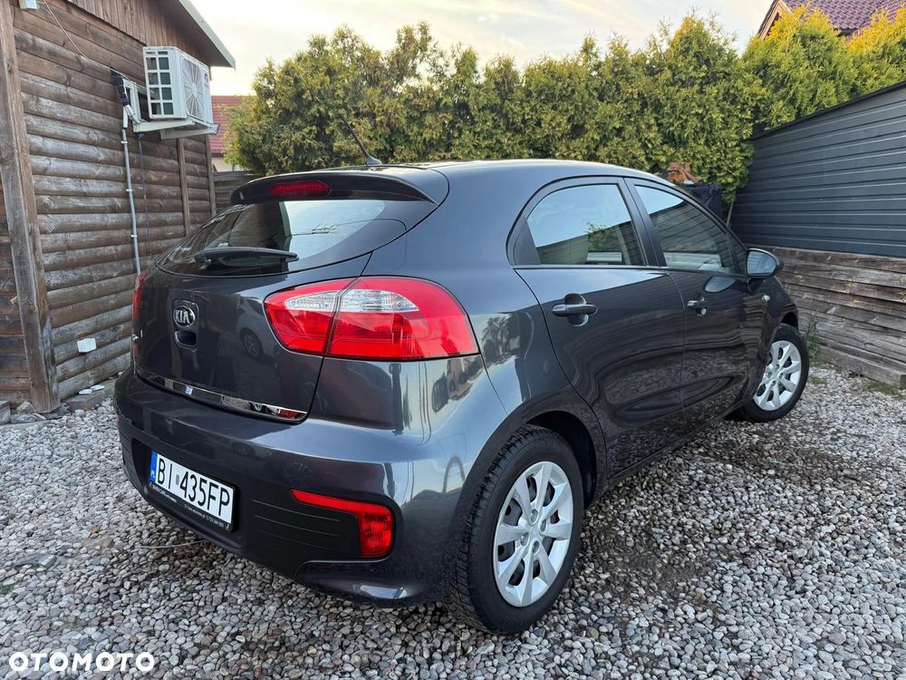 Kia Rio 1.2 M - 7