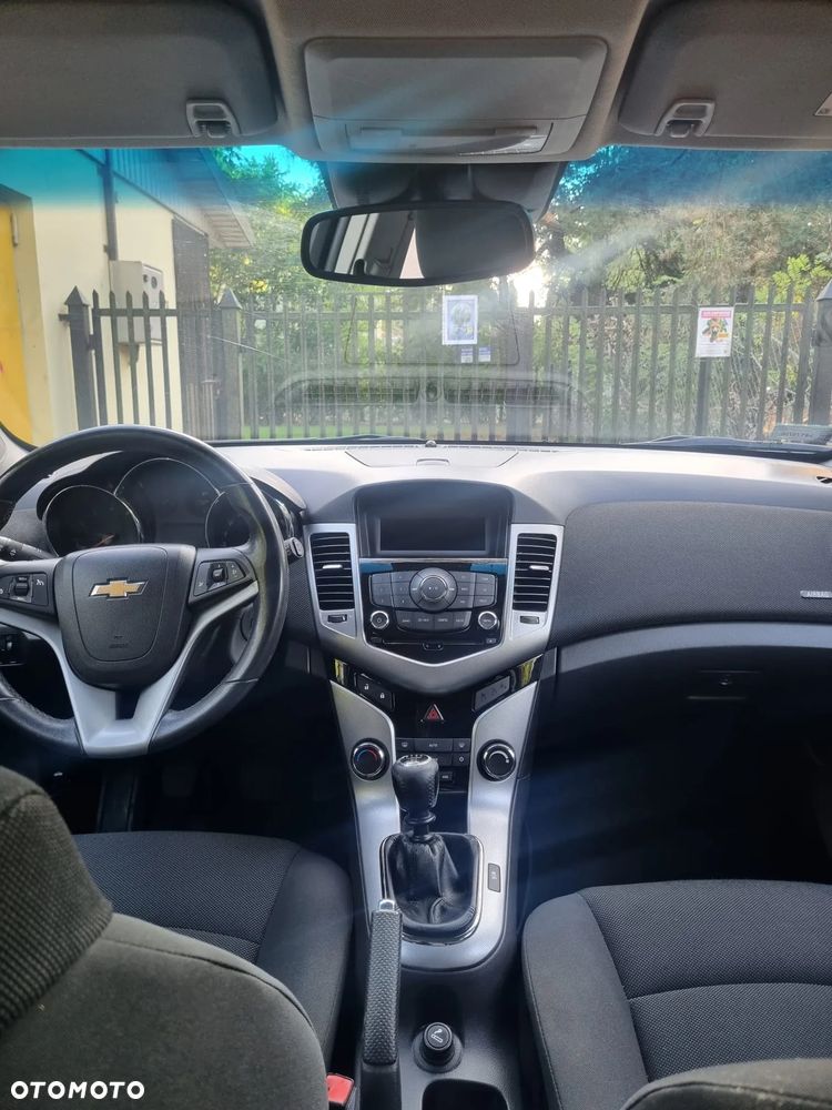 Chevrolet Cruze 1.8 LTZ - 8