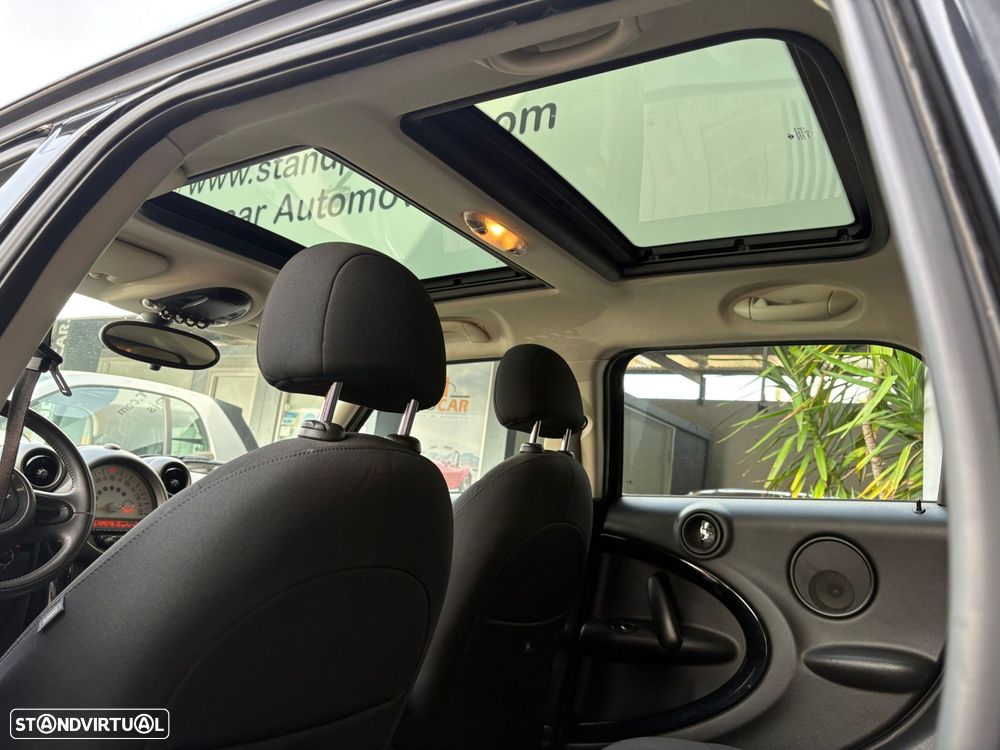 MINI Countryman Cooper D - 16