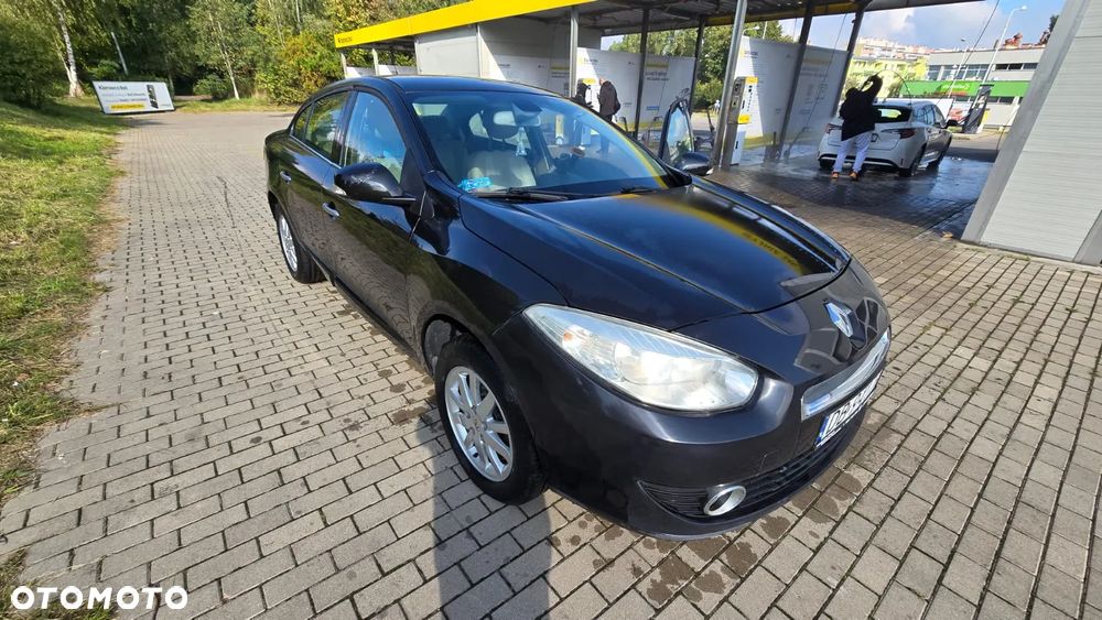 Renault Fluence 1.6 16V Expression - 8