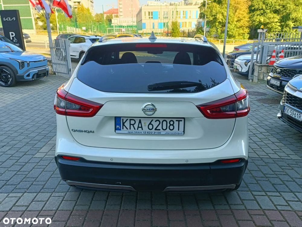 Nissan Qashqai - 6