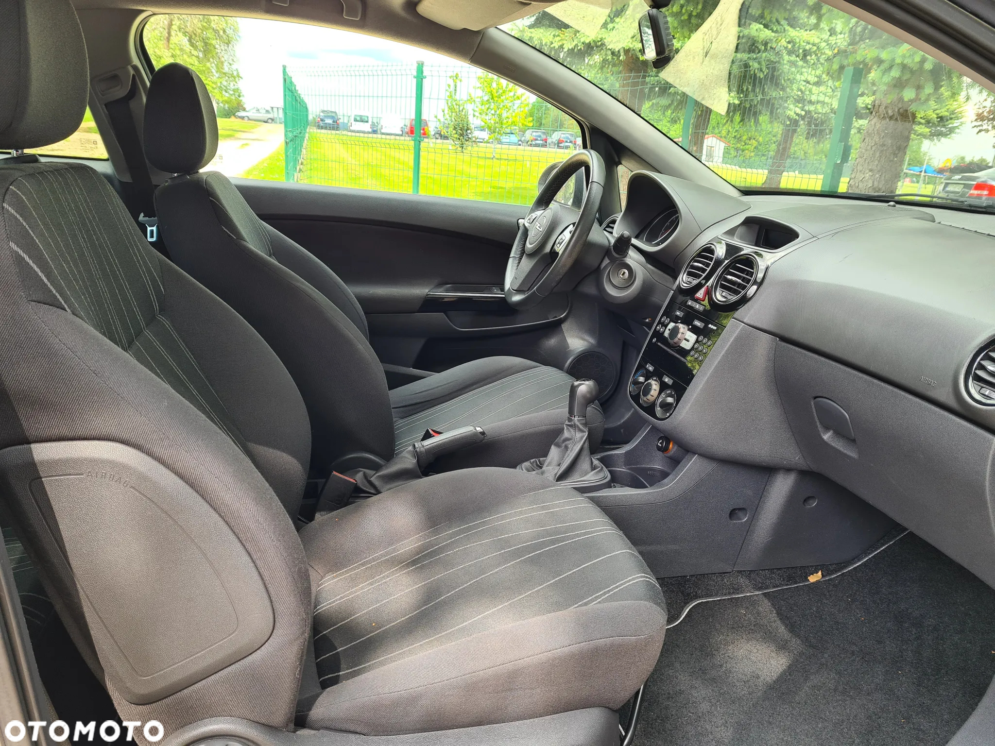 Opel Corsa - 14