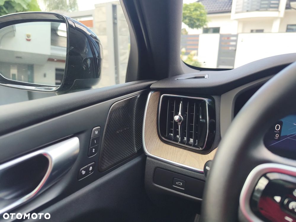 Volvo XC 60 - 13