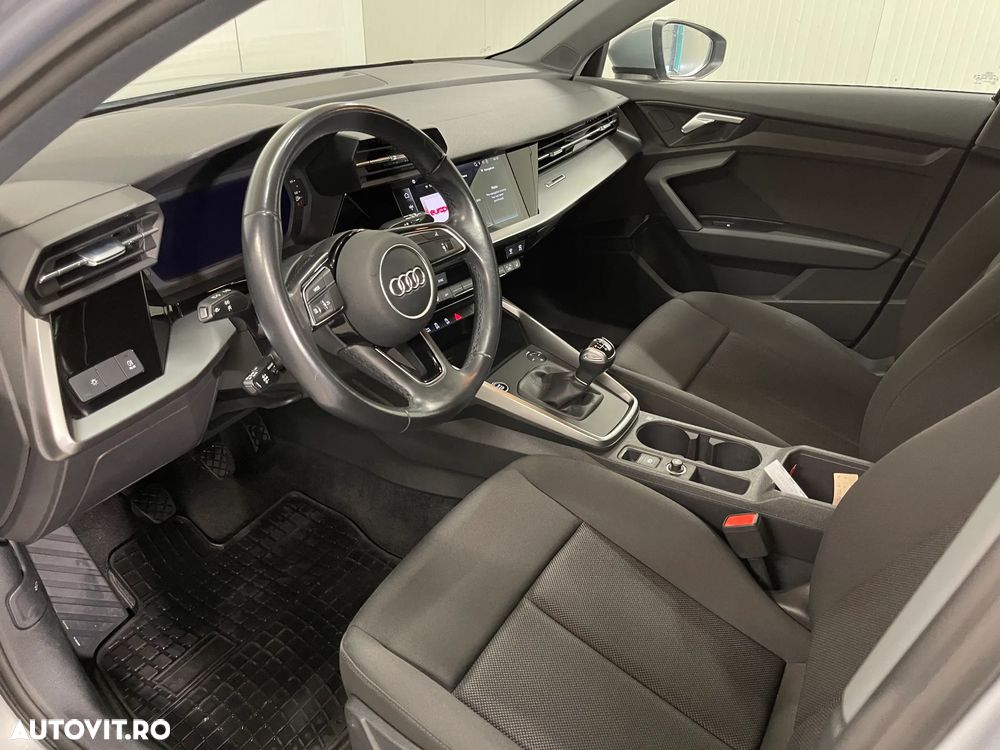 Audi A3 Sportback 2.0 30 TDI Advanced - 5