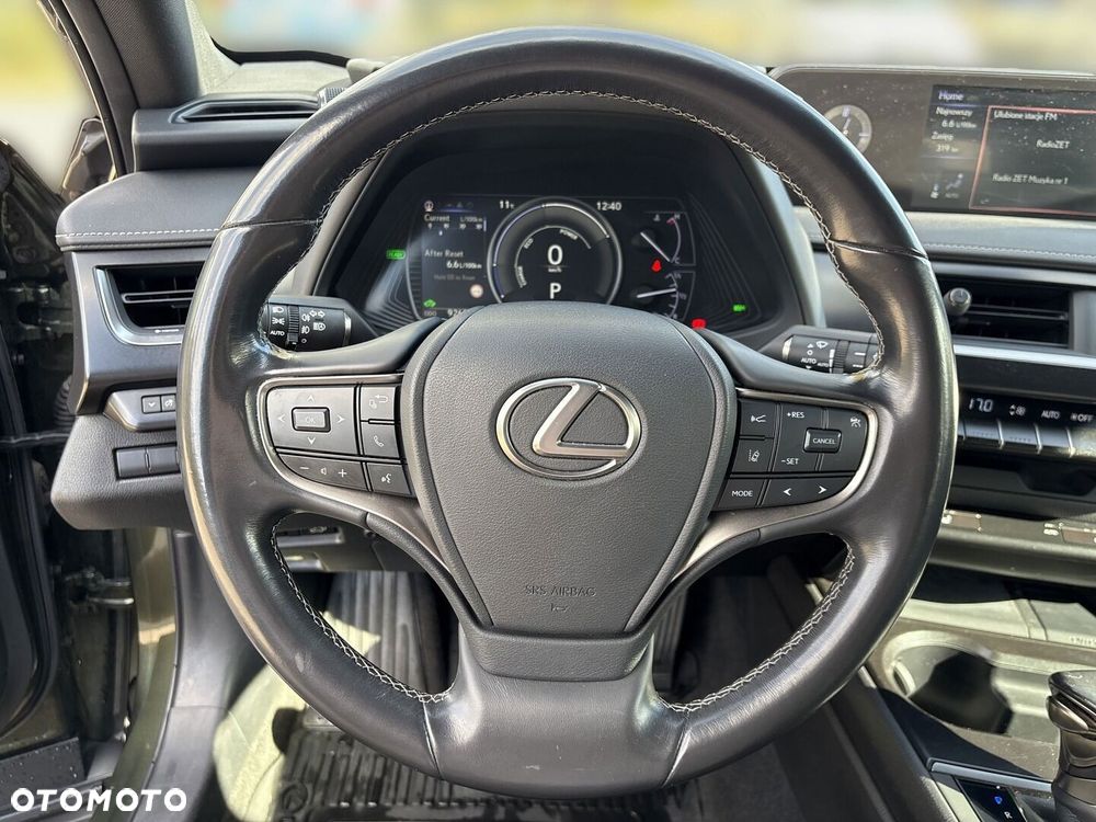 Lexus UX - 23