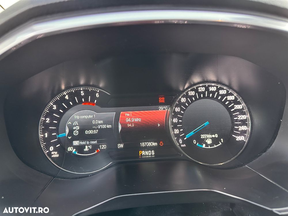Ford S-Max 2.0 TDCi Powershift AWD Titanium - 12