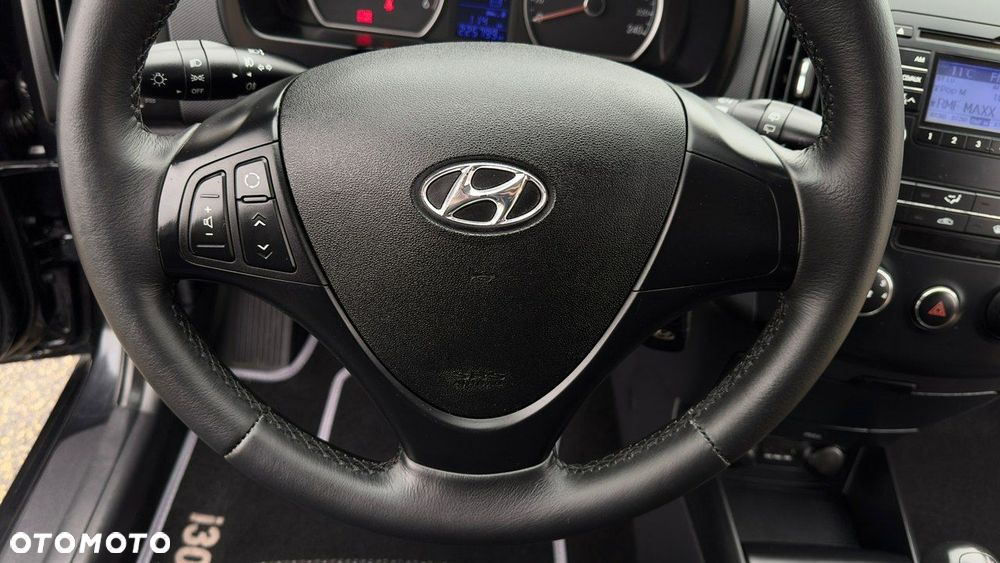 Hyundai i30 - 19