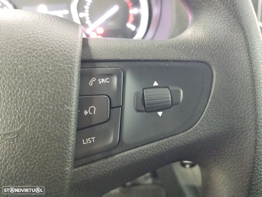 Toyota Proace Verso 1.5 D-4D L2 1.0T Exclusive 9L - 24