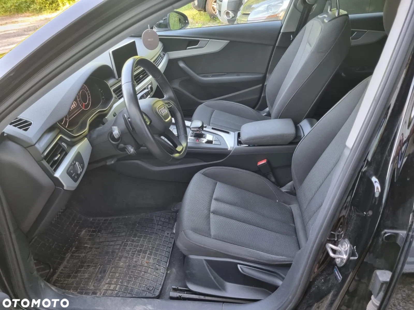 Audi A4 2.0 TDI S tronic - 7