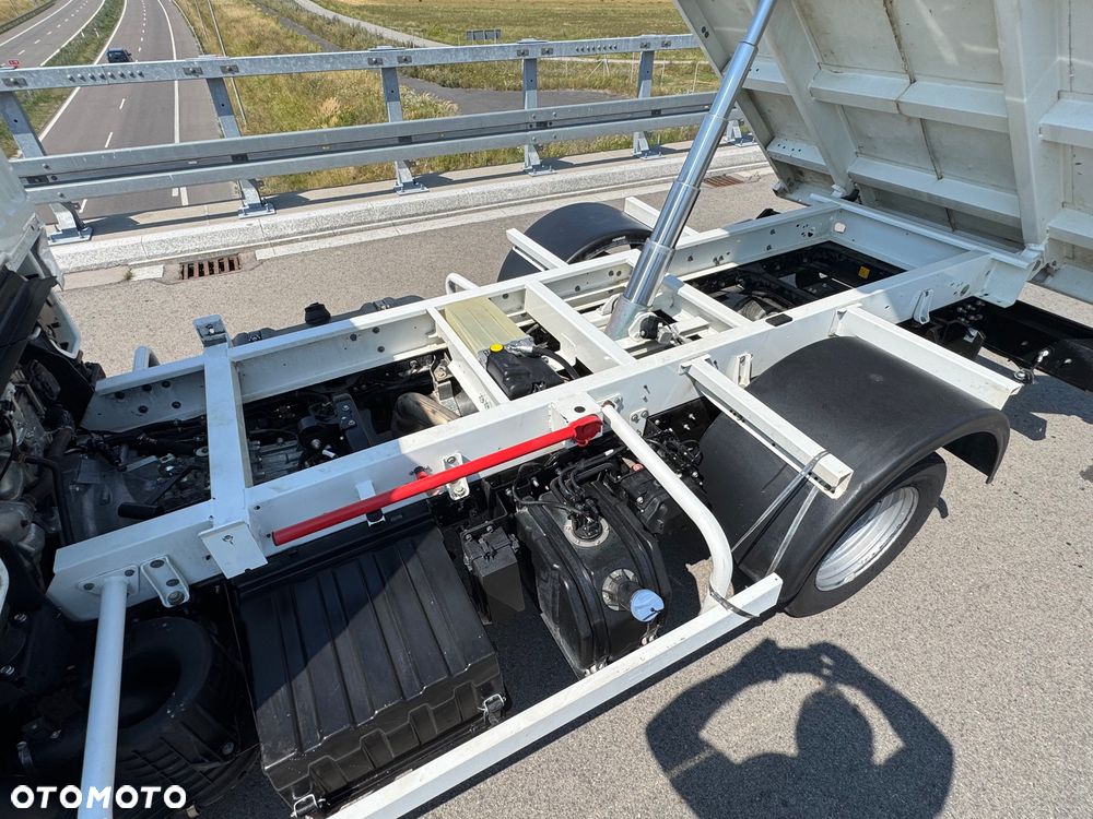 Nissan Cabstar NT 400 35.13 3.0 Diesel Wywrotka Super Stan - 13