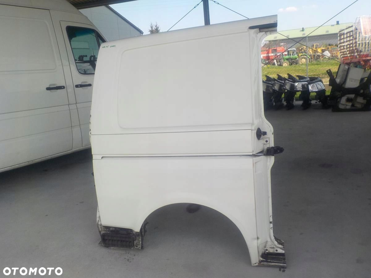 VW T5 T6 ĆWIARTKA PRAWA POSZYCIE BŁOTNIK PRAWY TYŁ - 2