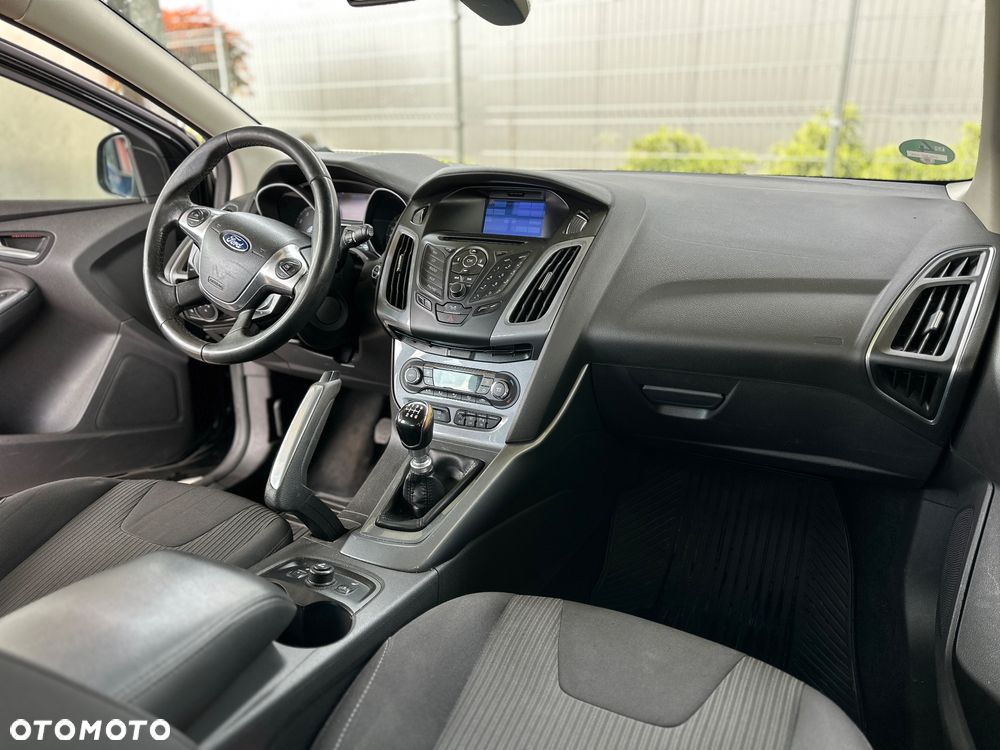 Ford Focus 1.0 EcoBoost Edition - 8