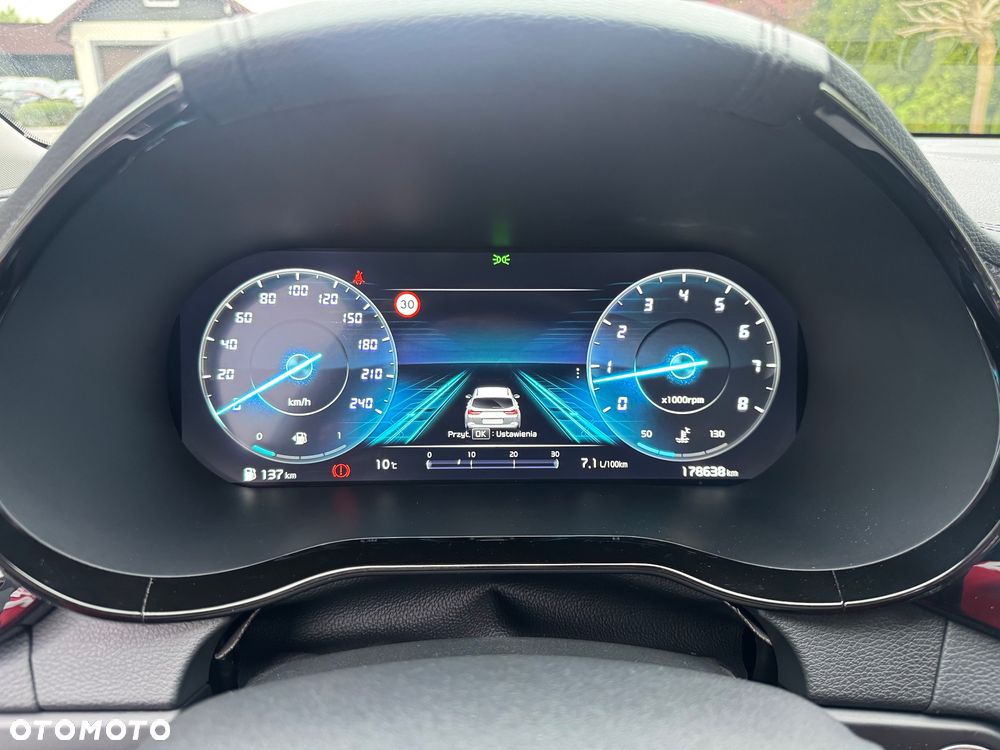 Kia Ceed 1.5 T-GDI Business Line Plus - 32