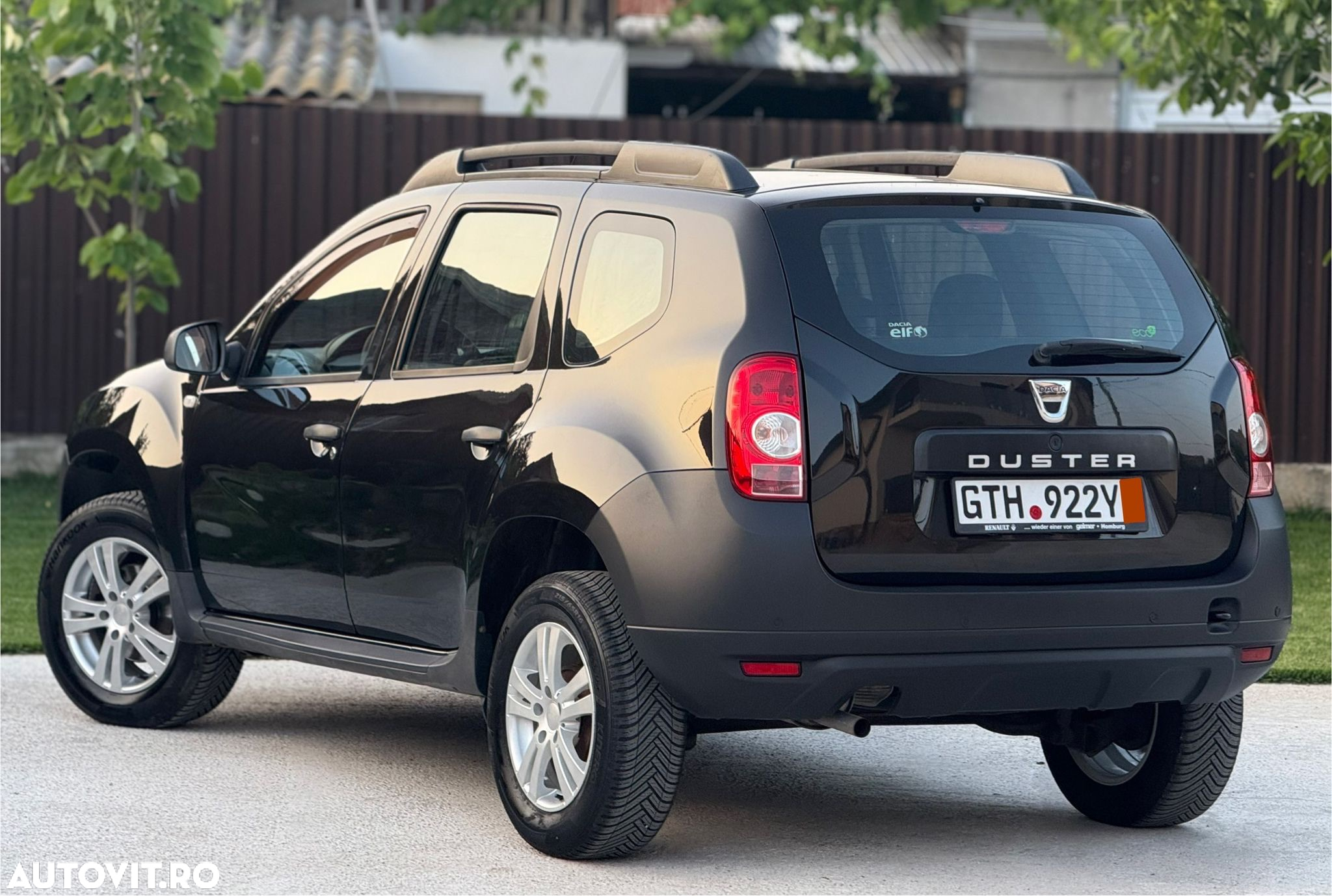 Dacia Duster 1.5 dCi 4x2 Laureate - 4