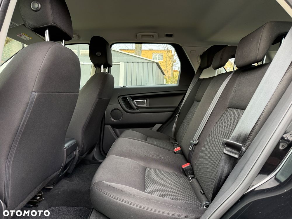 Land Rover Discovery Sport 2.0 TD4 HSE Luxury - 31