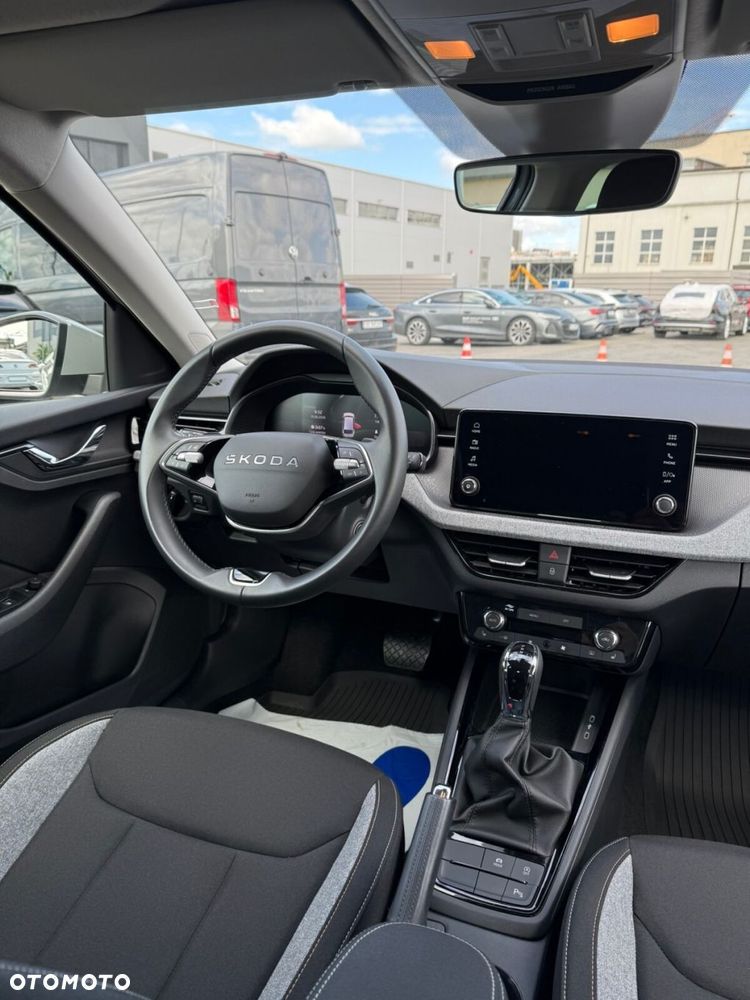 Skoda Scala 1.0 TSI Selection DSG - 25