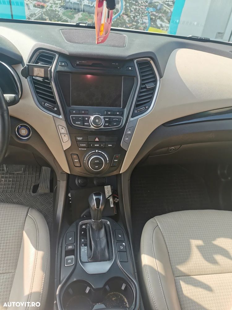 Hyundai Santa Fe 2.2 CRDi 4WD Luxury+ - 6