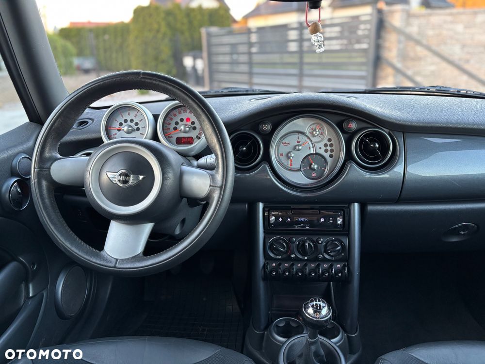 MINI Cooper Standard - 7