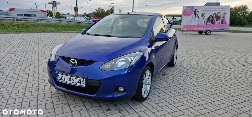 Mazda 2 - 3