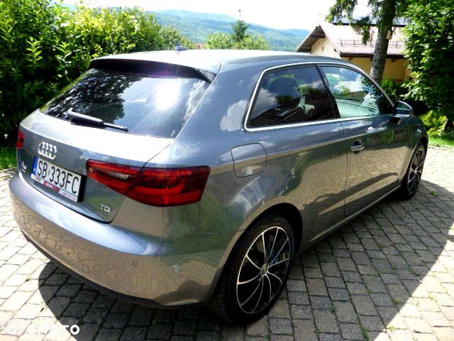 Audi A3 3-drzwiowe 1.6 TDI clean diesel Attraction S tronic - 4