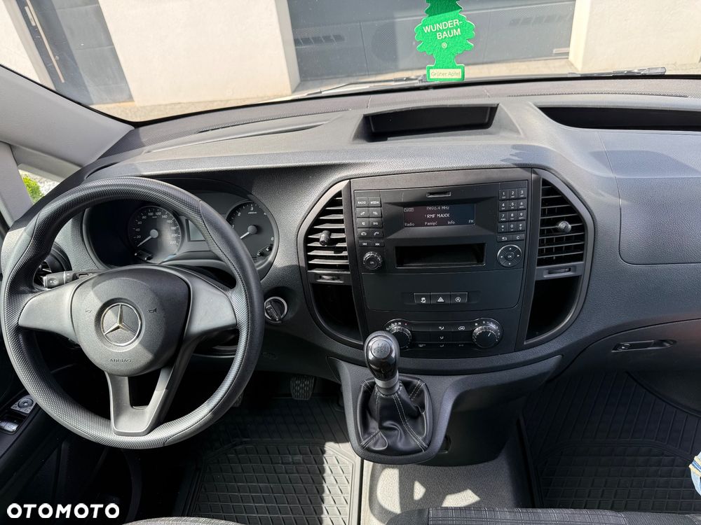 Mercedes-Benz Vito - 12